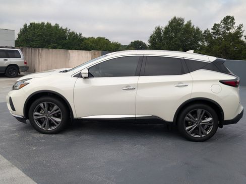 Used 2023 Nissan Murano Platinum w/ Cargo Package FWD image 2