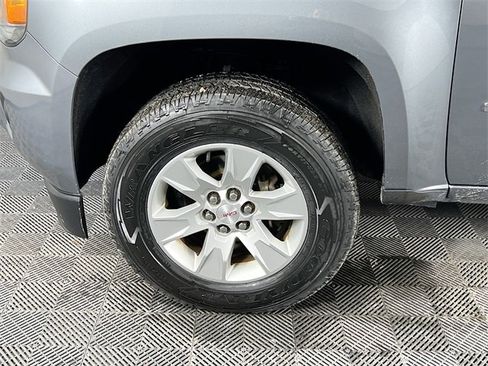 Used 2018 GMC Canyon SLE w/ SLE Convenience Package image 28