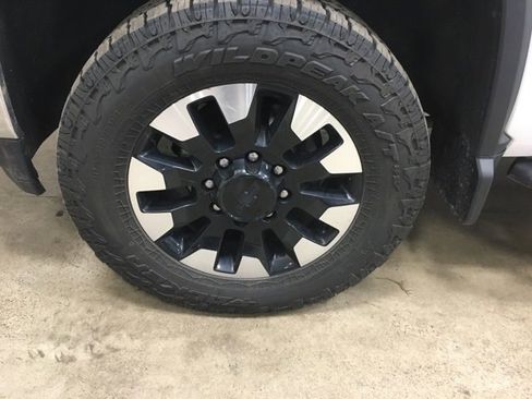 Used 2020 Chevrolet Silverado 3500 LT w/ All Star Edition image 11