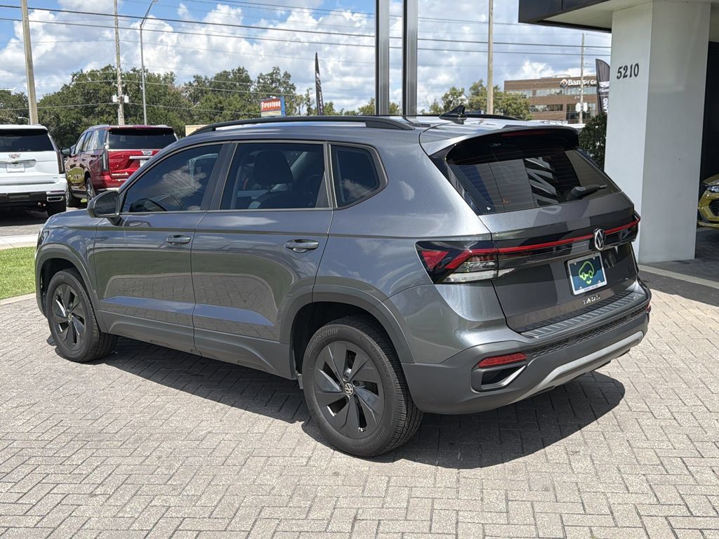 Used 2025 Volkswagen Taos S FWD image 4