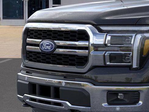 New 2025 Ford F150 Lariat w/ Equipment Group 502A High image 17