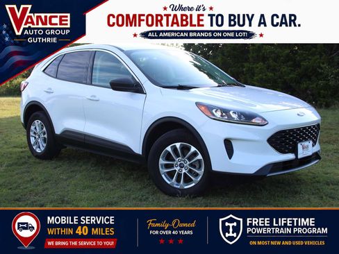 Used 2022 Ford Escape SE w/ Cold Weather Package AWD/4WD image 1
