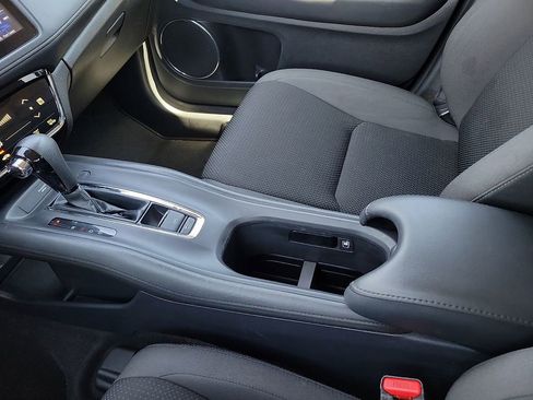 Used 2021 Honda HR-V EX image 20