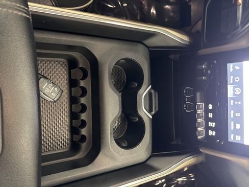 Used 2022 RAM 2500 Laramie image 14