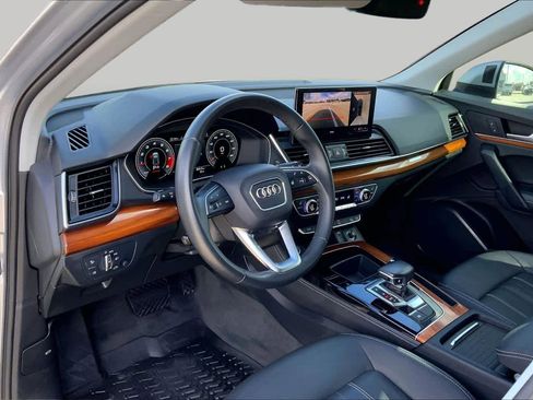 Used 2021 Audi Q5 2.0T Premium Plus w/ Premium Plus Package AWD/4WD image 18