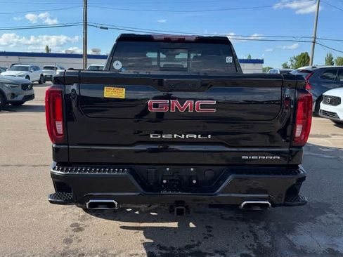 Used 2024 GMC Sierra 1500 Denali AWD/4WD image 6