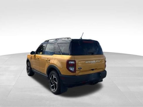 Used 2022 Ford Bronco Sport Outer Banks w/ Tech Package AWD/4WD image 3