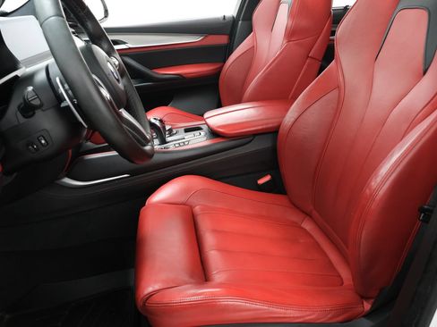 Used 2016 BMW X6 M AWD/4WD image 30
