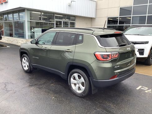 Certified 2018 Jeep Compass Latitude w/ Cold Weather Group image 6