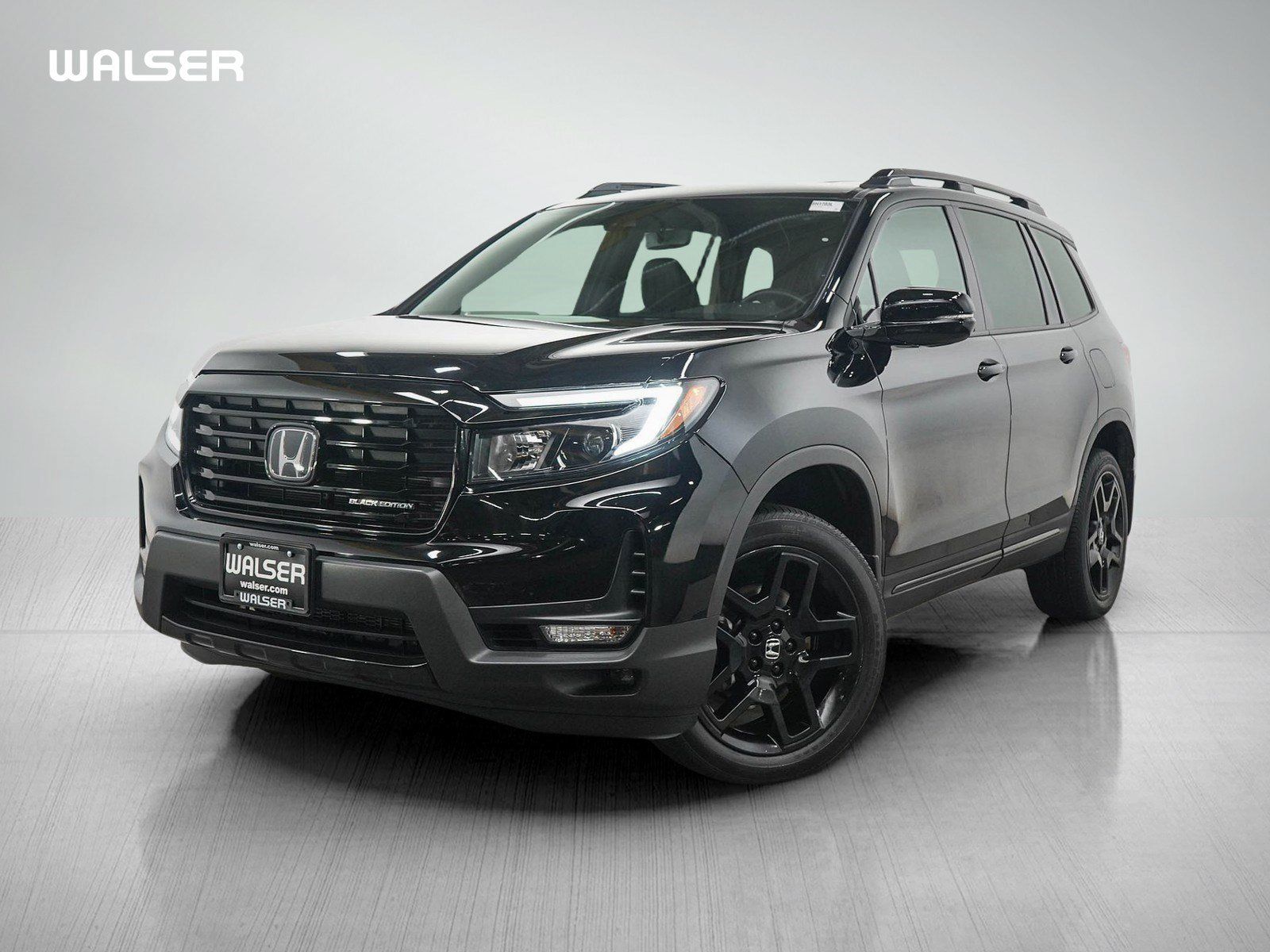 Used 2024 Honda Passport Black Edition image 1