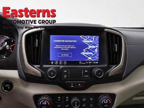 Used 2022 GMC Terrain Denali w/ Denali Premium Package AWD/4WD image 12