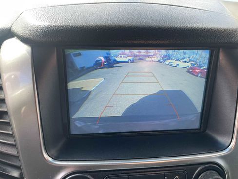 Used 2019 Chevrolet Suburban LS image 26