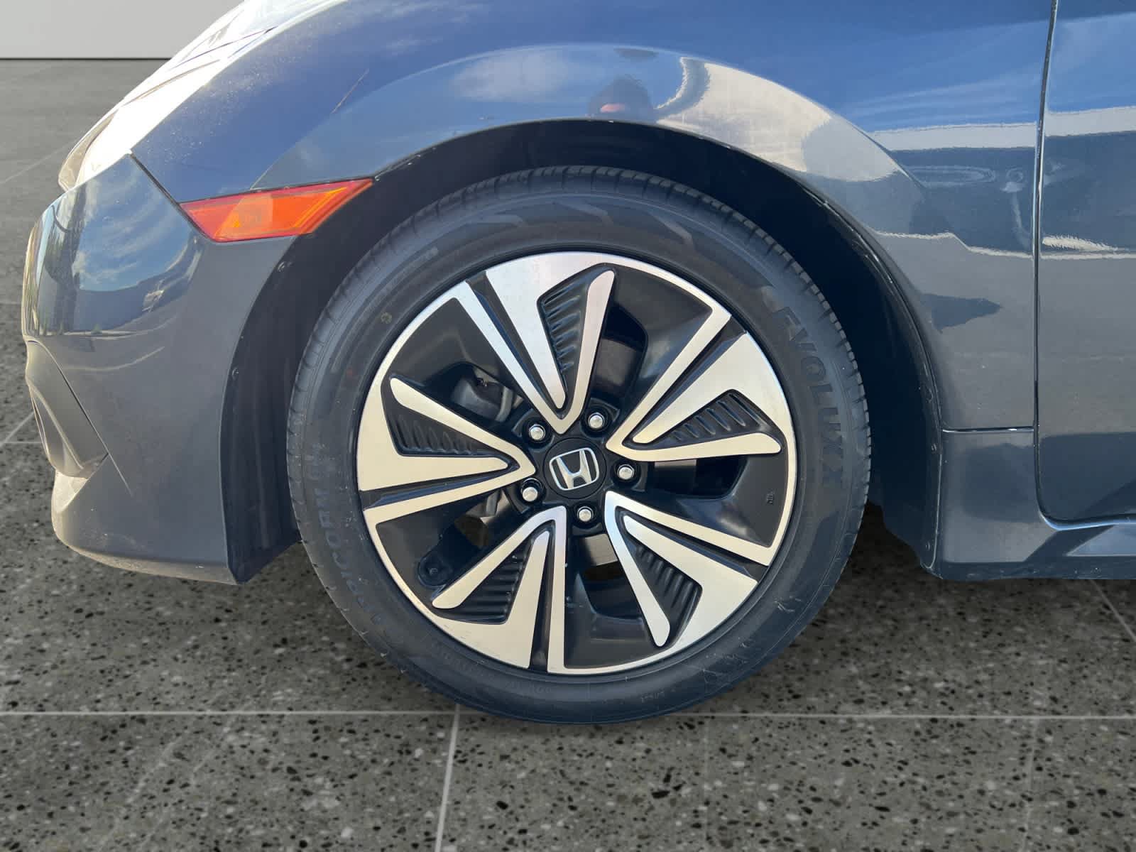 Used 2017 Honda Civic EX-T image 14
