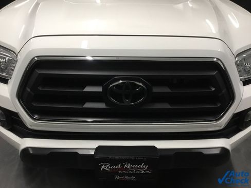 Used 2021 Toyota Tacoma SR5 image 18