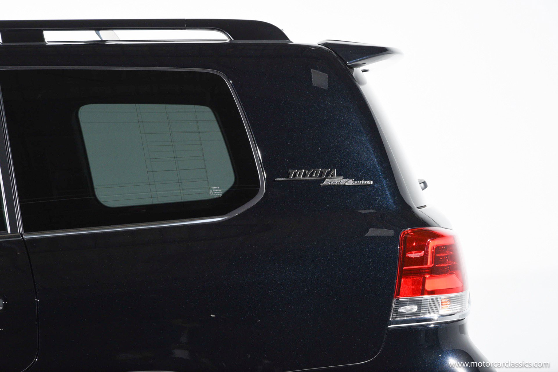 Used 2021 Toyota Land Cruiser Heritage Edition AWD/4WD image 15