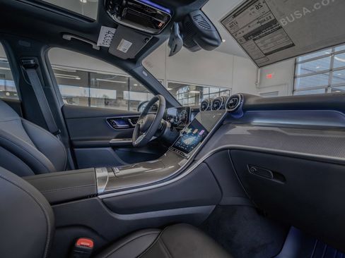 New 2026 Mercedes-Benz GLC 300 4MATIC image 17