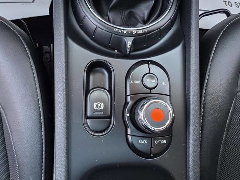 Used 2017 MINI Cooper Clubman ALL4 image 20