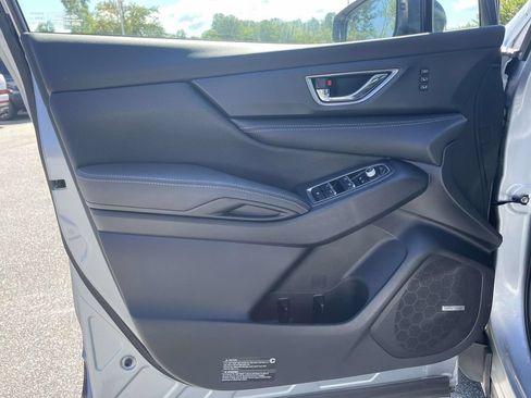 Certified 2024 Subaru Ascent Limited w/ Technology Package AWD/4WD image 6