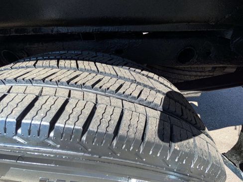 Used 2012 GMC Sierra 1500 SLE w/ Power Tech Package image 11