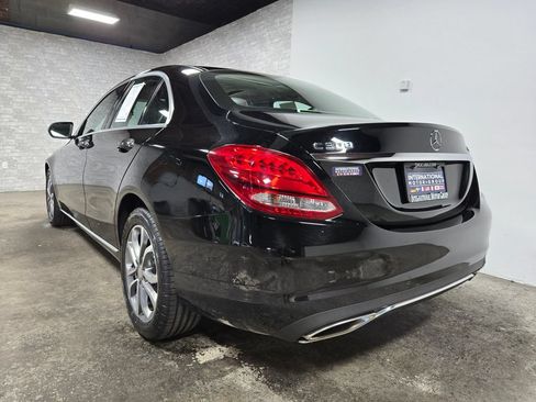 Used 2017 Mercedes-Benz C 300 4MATIC Sedan image 42