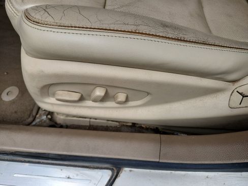 Used 2014 Cadillac CTS Luxury image 17