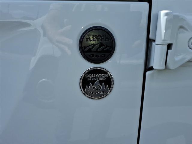 Used 2026 Jeep Wrangler Unlimited Sport AWD/4WD image 12