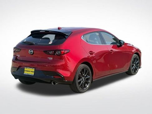 Used 2021 MAZDA MAZDA3 Hatchback w/Premium Plus Pkg AWD/4WD image 8