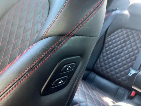 Used 2019 Genesis G70 2.0T Advanced w/ Sport Package RWD image 10
