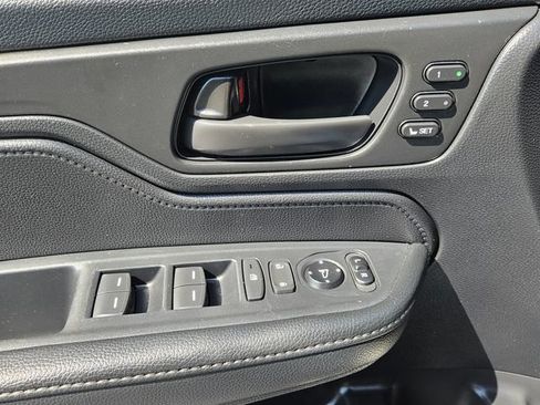 Used 2025 Honda Odyssey EX-L image 16