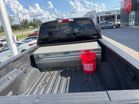 Used 2018 Ford F250 Lariat w/ Lariat Ultimate Package image 6