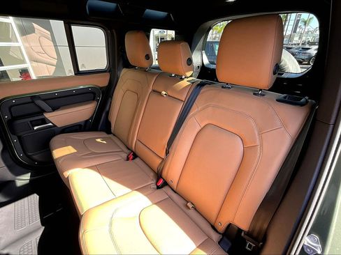 New 2026 Land Rover Defender 110 S AWD/4WD image 10