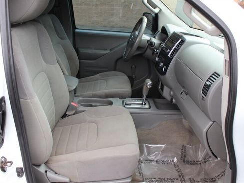 Used 2016 Nissan Frontier S image 17