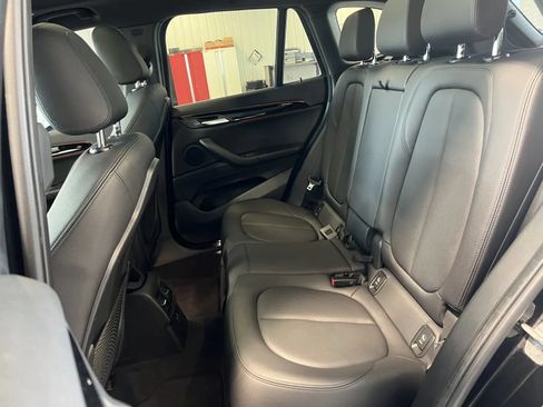 Used 2018 BMW X1 xDrive28i w/ Premium Package AWD/4WD image 17