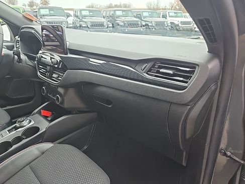 Used 2025 Ford Escape ST-Line image 66