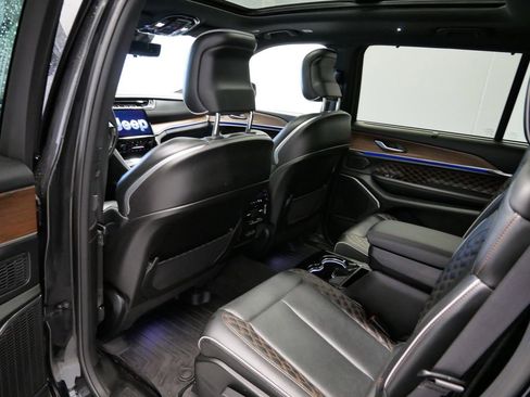 Certified 2022 Jeep Grand Cherokee L Summit w/ Advanced Protech Group IV image 27