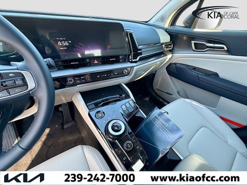 New 2025 Kia Sportage EX image 25