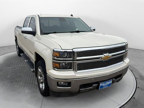 Used 2014 Chevrolet Silverado 1500 LTZ Z71 w/ LTZ Plus Package AWD/4WD image 3