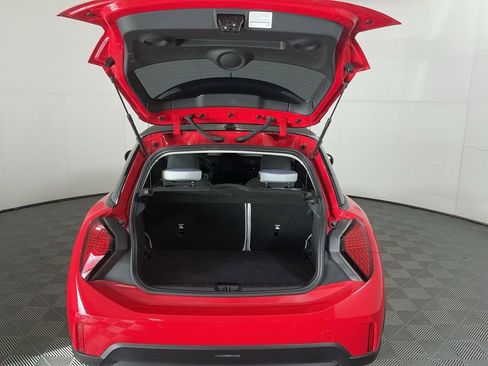 Certified 2025 MINI Cooper S image 25