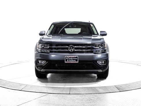 Used 2019 Volkswagen Atlas SEL Premium image 2