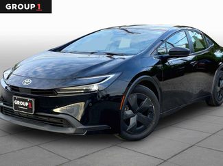 Used 2025 Toyota Prius LE FWD video 1