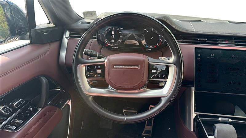 Used 2024 Land Rover Range Rover SE AWD/4WD image 13