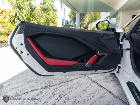 Used 2026 Lamborghini Temerario AWD/4WD image 22
