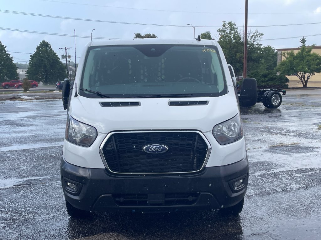 Used 2025 Ford Transit 250 Low Roof w/ Exterior Upgrade Package RWD image 8