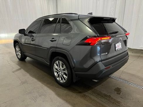 Certified 2021 Toyota RAV4 XLE Premium AWD/4WD image 6