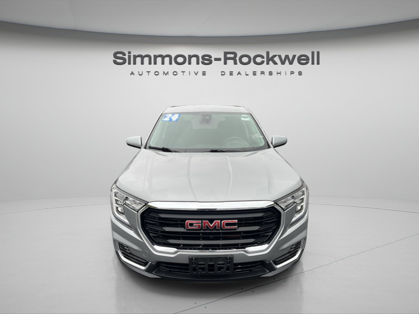 Used 2024 GMC Terrain SLE AWD/4WD image 8