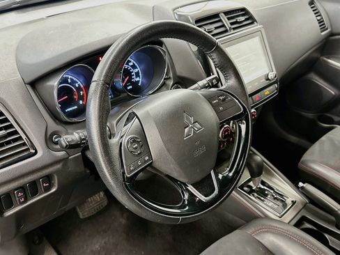Used 2024 Mitsubishi Outlander Sport AWD image 18