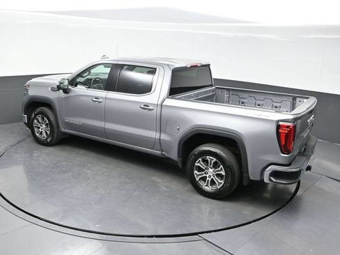 Used 2025 GMC Sierra 1500 SLT AWD/4WD image 42