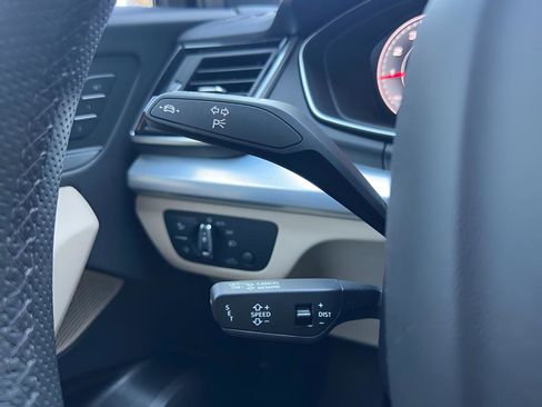 Used 2025 Audi Q5 2.0T Premium Plus image 33