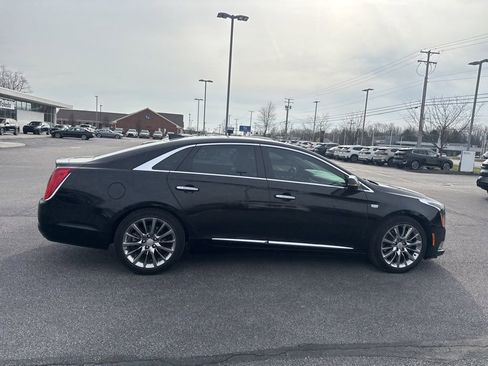 Used 2018 Cadillac XTS Luxury image 24