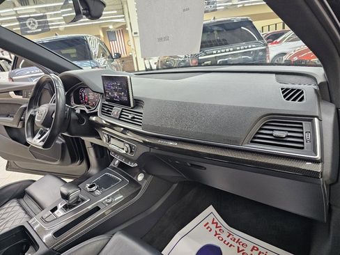 Used 2018 Audi SQ5 Premium Plus w/ S Sport Package image 22